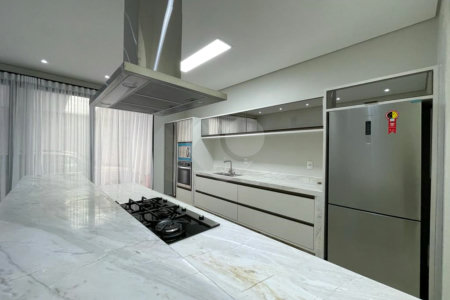 Casa à venda com 3 suítes no condomínio Villa dos Inglezes, Sorocaba - SP