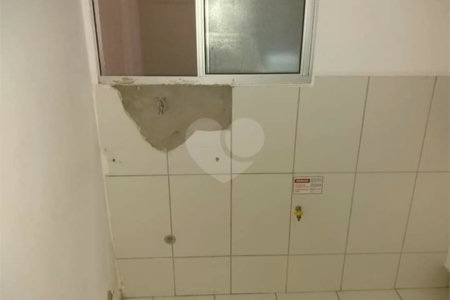 Apartamento com 2 dormitórios