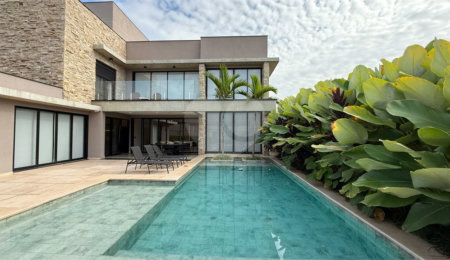 Casa à venda com 4 suítes no condomínio Associação Residencial Jatobás, Piracicaba - SP