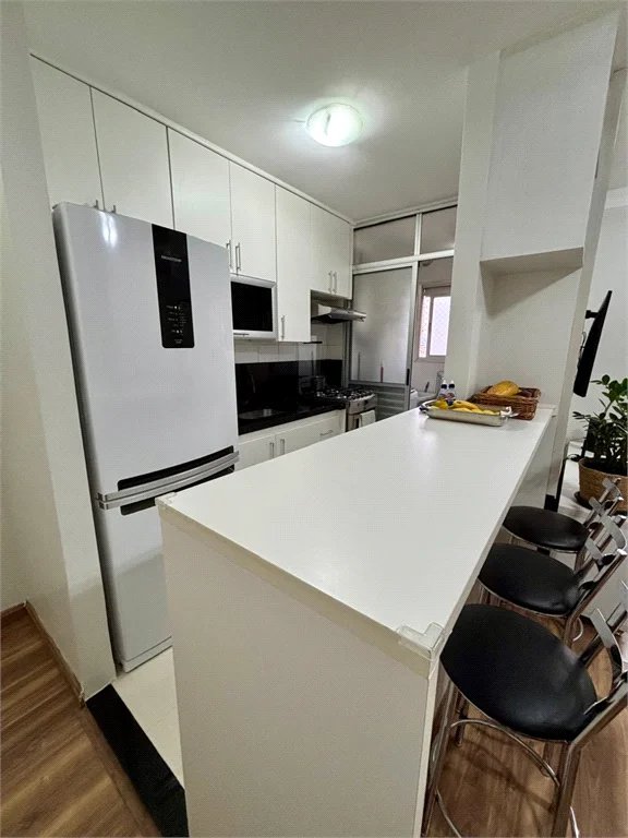 Apartamento à venda com 2 quartos, sendo 1 suíte, em Água Branca, São Paulo, SP