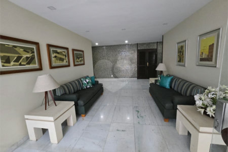 Cobertura à venda com 4 quartos, sendo 1 suíte,  em Tijuca, Rio de Janeiro, RJ