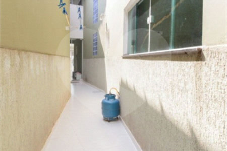 Sobrado à venda com 3 quartos, sendo 1 suíte, em Vila Curuçá, São Paulo, SP