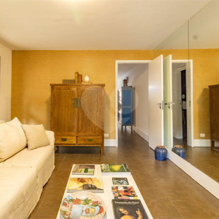 Casa à venda com 3 quartos, sendo 1 suíte, em Jardim Paulistano, São Paulo, SP