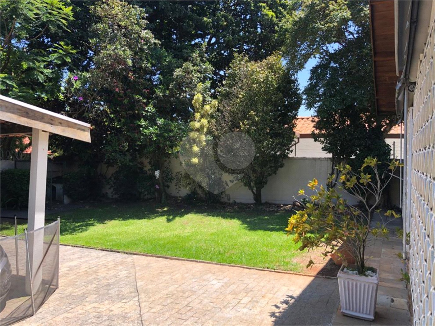 Casa Térrea à venda com 3 suítes em Jardim Petrópolis, São Paulo, SP