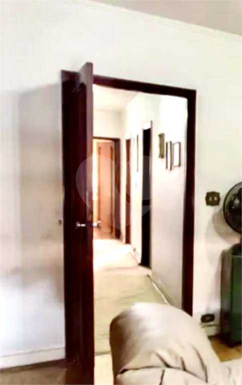 Sobrado à venda com 5 quartos, sendo 1 suíte, em Vila Monumento, São Paulo, SP