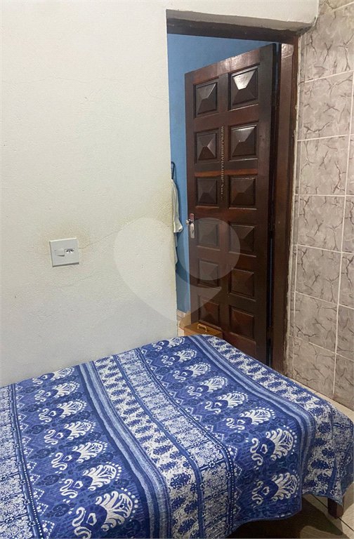Sobrado à venda com 4 quartos, sendo 2 suítes, em Vila Ruth, Poá, SP