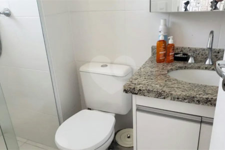 Apartamento à venda com 3 suítes em Vila Alexandria, São Paulo, SP
