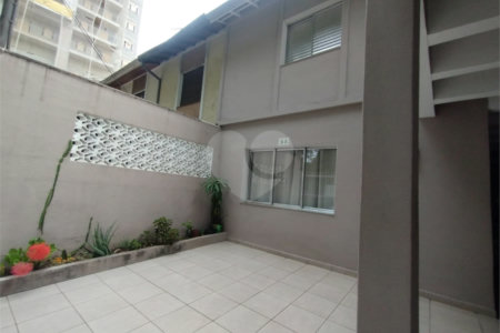 Sobrado à venda com 3 quartos, sendo 1 suíte, em Jardim Trussardi, São Paulo, SP