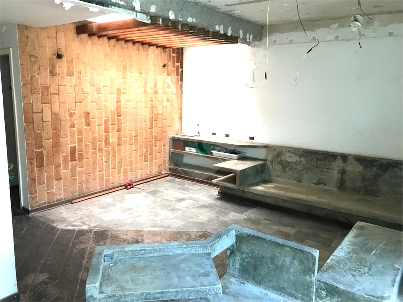 Casa Térrea à venda com 3 quartos, sendo 1 suíte,  em Jardim Peri Peri, São Paulo, SP