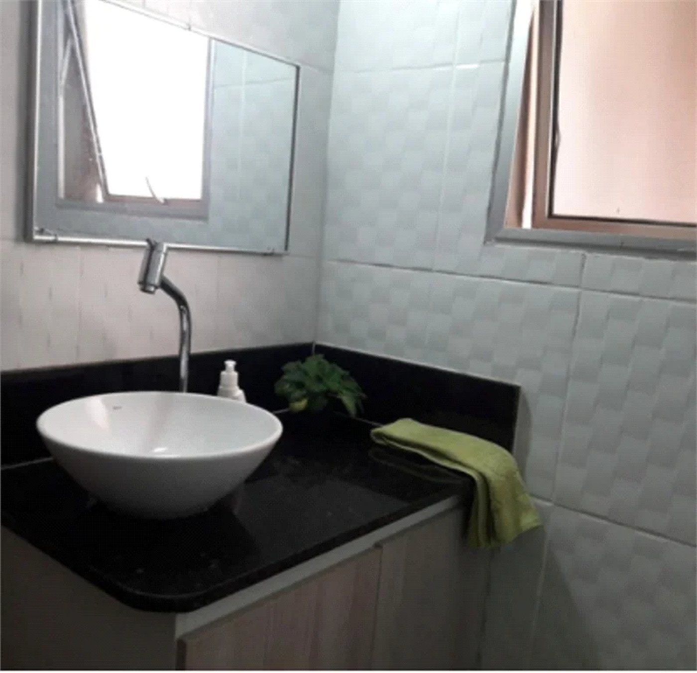 Casa à venda com 2 quartos em Jardim das Rosas (zona Sul), São Paulo, SP