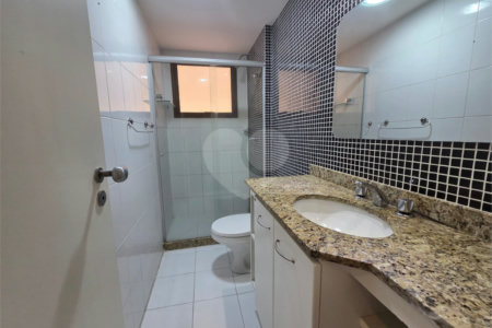 Apartamento à venda com 3 quartos, sendo 1 suíte,  em Tijuca, Rio de Janeiro, RJ