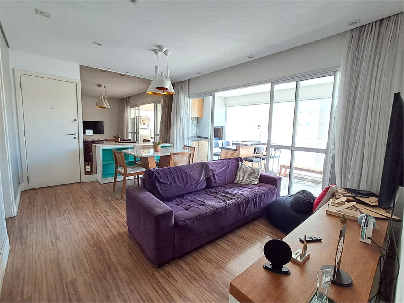 Apartamento à venda com 3 quartos, sendo 1 suíte, em Água Branca, São Paulo, SP