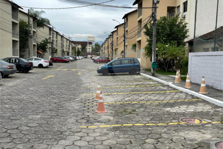 Apartamento à venda com 2 quartos em Inhoaíba, Rio de Janeiro, RJ