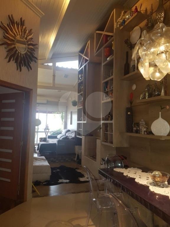 Sobrado à venda com 4 quartos, sendo 2 suítes,  em Jardim São Paulo(zona Norte), São Paulo, SP
