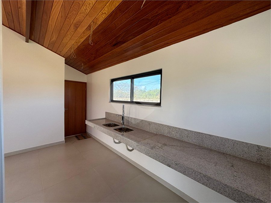Casa em condomínio à venda com 4 suítes em Praia Rasa, Armação dos Búzios, RJ