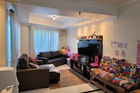 Casa à venda com 3 quartos, sendo 1 suíte,  no condomínio Reserva Balli, Sorocaba - SP