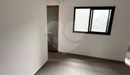Apartamento à venda ou para alugar com 2 quartos em Parque Oratório, Santo André, SP