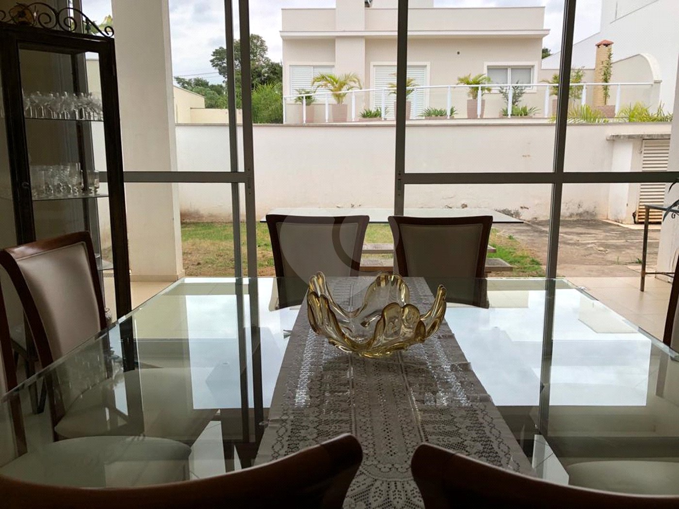 Casa à venda com 3 suítes no condomínio Aldeia da Mata, Votorantim - SP
