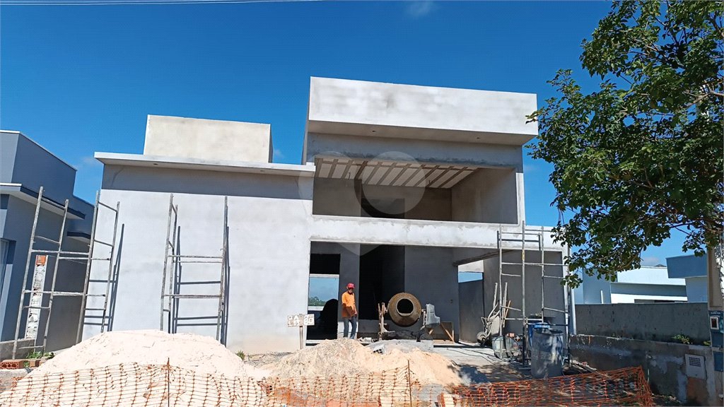 Casa à venda com 3 quartos, sendo 1 suíte,  no condomínio Lagos D Icaraí, Salto - SP