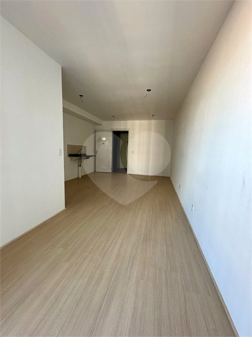 Apartamento à venda com 1 quarto em Santo Cristo, Rio de Janeiro, RJ