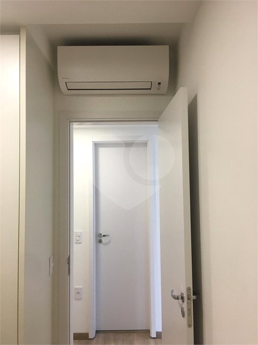 Apartamento à venda com 2 quartos, sendo 1 suíte, em Pinheiros, São Paulo, SP