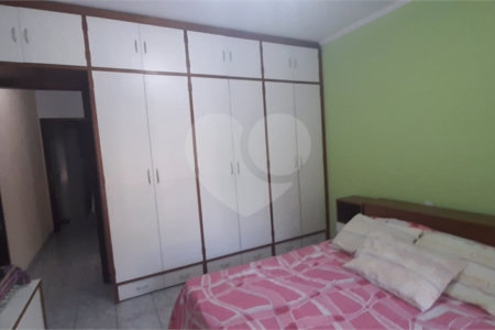 Sobrado à venda com 5 quartos em Vila Cunha Bueno, São Paulo, SP