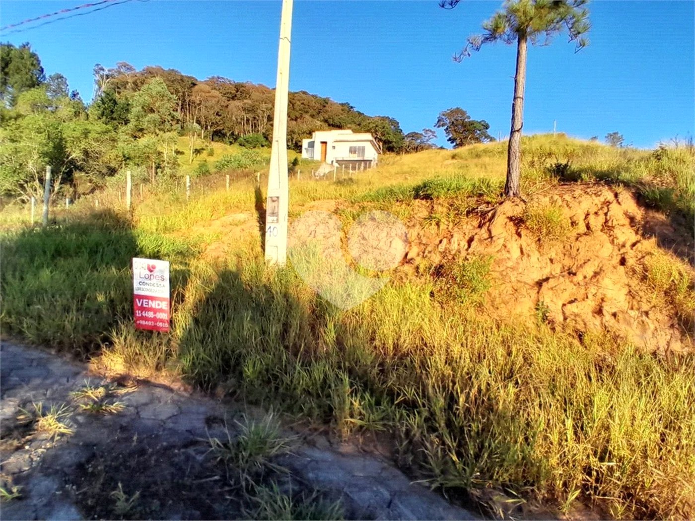 Terreno à venda no condomínio Aútria da Cantareira, Mairiporã - SP