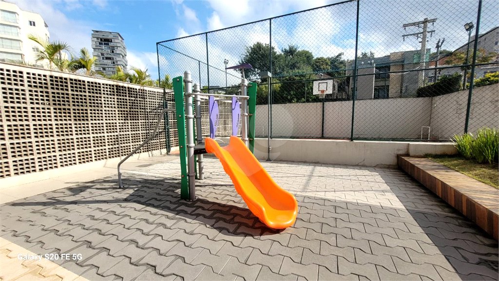 Apartamento à venda com 2 quartos, sendo 1 suíte,  em Vila Ipojuca, São Paulo, SP