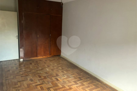 Sobrado à venda com 4 quartos em Jardim São Paulo(zona Norte), São Paulo, SP