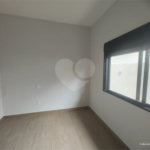 Casa exclusiva em Atibaia de alto padrão com 3 suítes, piscina, espaço gourmet, condomínio fechado, aceita financiamento