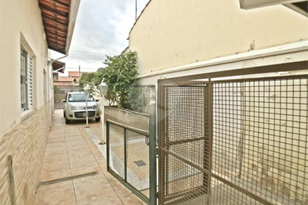 Casa à venda com 3 quartos, sendo 1 suíte, em João Aranha, Paulínia, SP