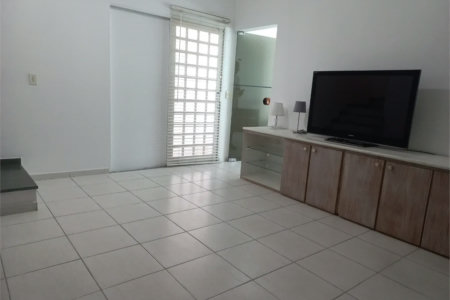 Sobrado à venda com 3 quartos, sendo 1 suíte, em Vila Lageado, São Paulo, SP