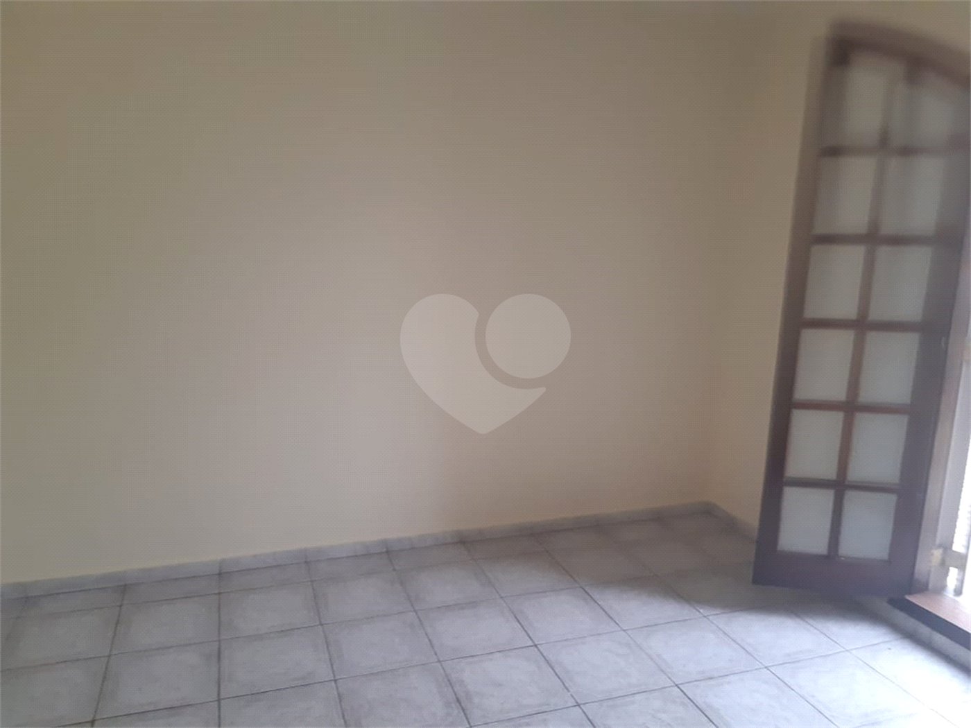 Casa à venda com 2 quartos em Vila Galvão, Guarulhos, SP