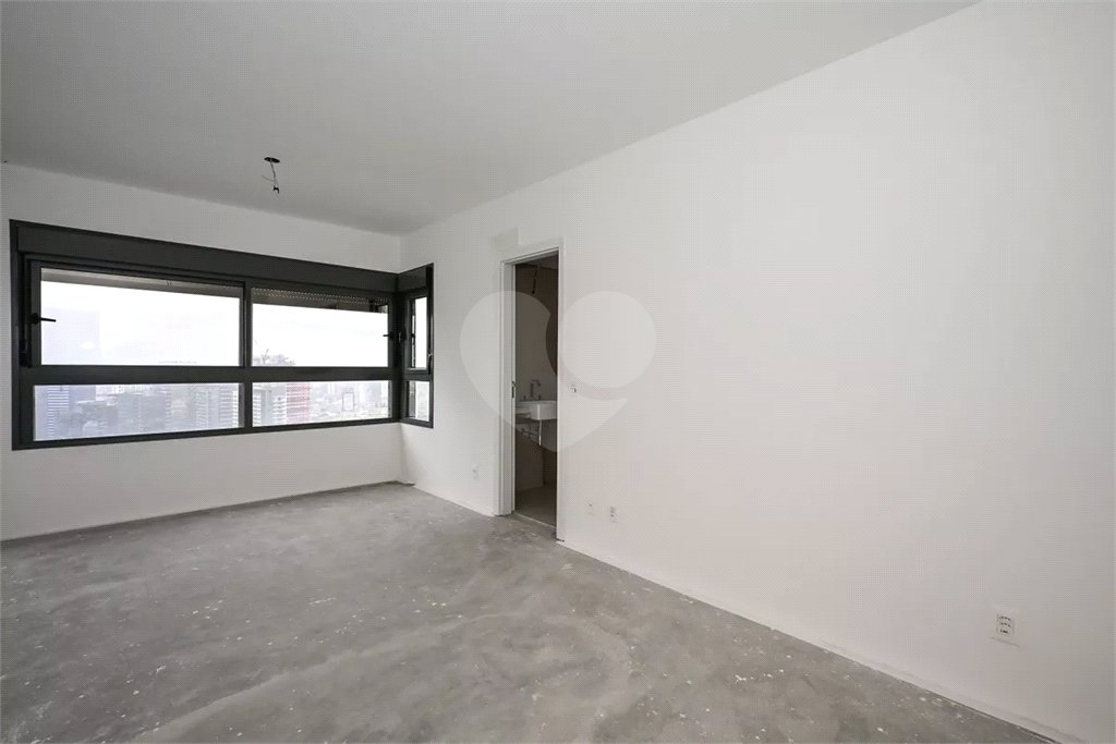 Apartamento à venda com 3 suítes,  em Jardim Fonte do Morumbi, São Paulo, SP