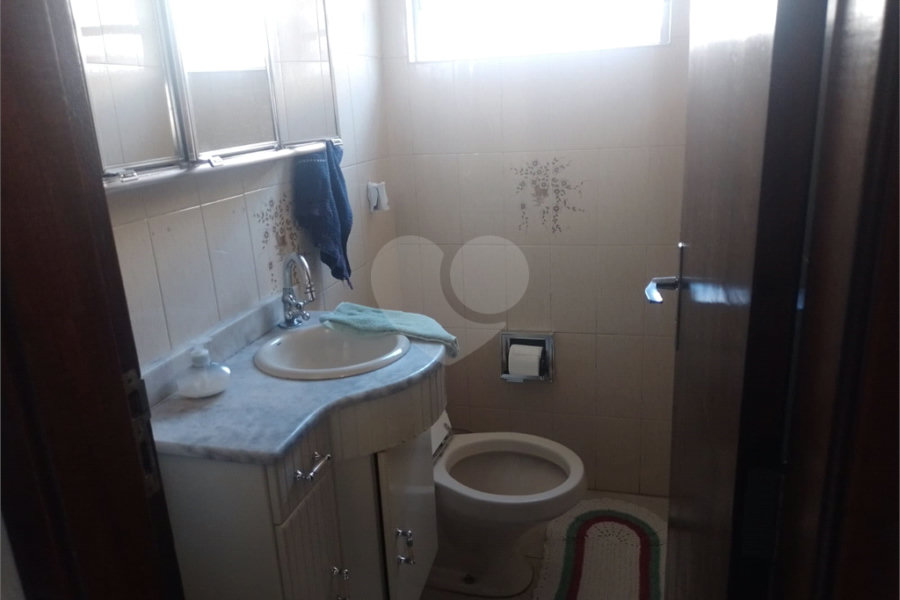 Sobrado à venda com 3 quartos, sendo 1 suíte,  em Tremembé, São Paulo, SP