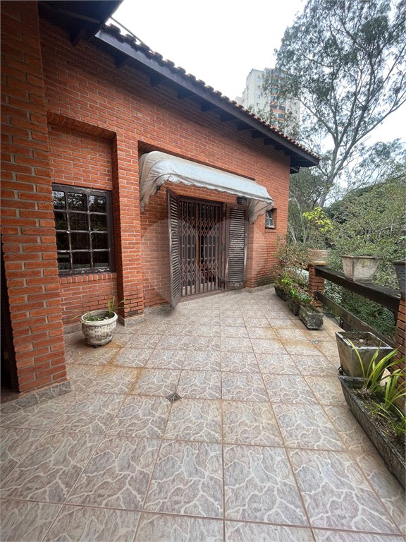 Sobrado à venda com 3 suítes em Tremembé, São Paulo, SP