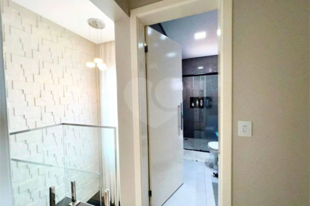 Sobrado à venda com 3 quartos, sendo 1 suíte,  em Residencial Jardim Nathália, Sorocaba, SP