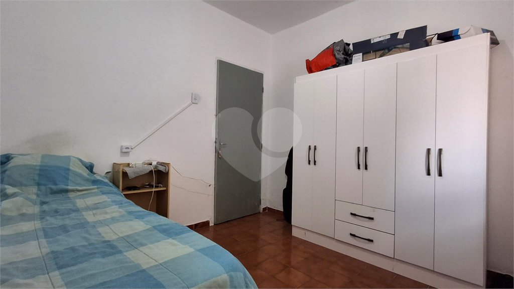 Casa de Vila à venda com 2 quartos em Vila Dylze, Votorantim, SP