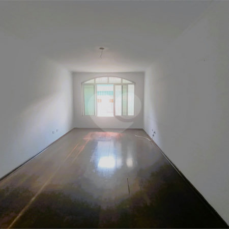 Sobrado à venda com 3 quartos, sendo 1 suíte,  em Jardim Esmeralda, São Paulo, SP