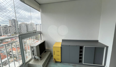 Apartamento à venda com 2 quartos, sendo 1 suíte,  em Chácara Santo Antônio (zona Sul), São Paulo, SP