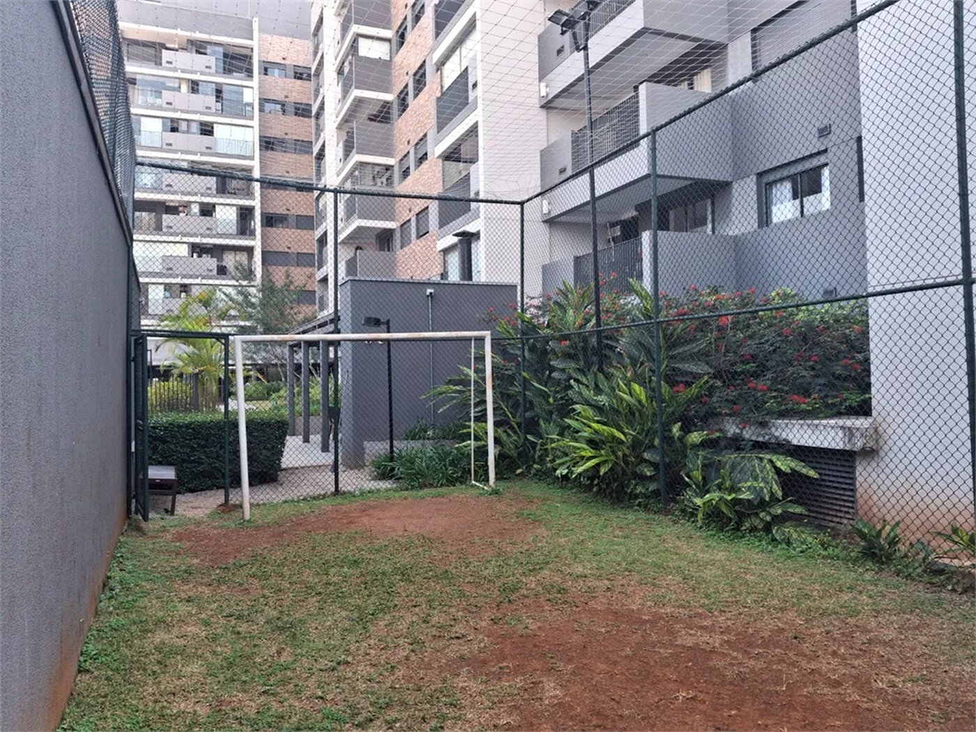 Apartamento à venda com 2 quartos, sendo 1 suíte, em Ferreira, São Paulo, SP