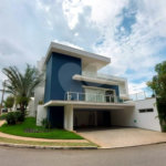 Casa à venda com 4 suítes no condomínio Belvedere II, Votorantim - SP