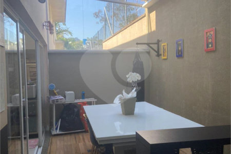 Casa à venda com 3 quartos, sendo 1 suíte,  no condomínio Vida, Mogi das Cruzes - SP