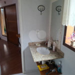 Casa à venda com 2 suítes em Vila Figueira, Suzano, SP