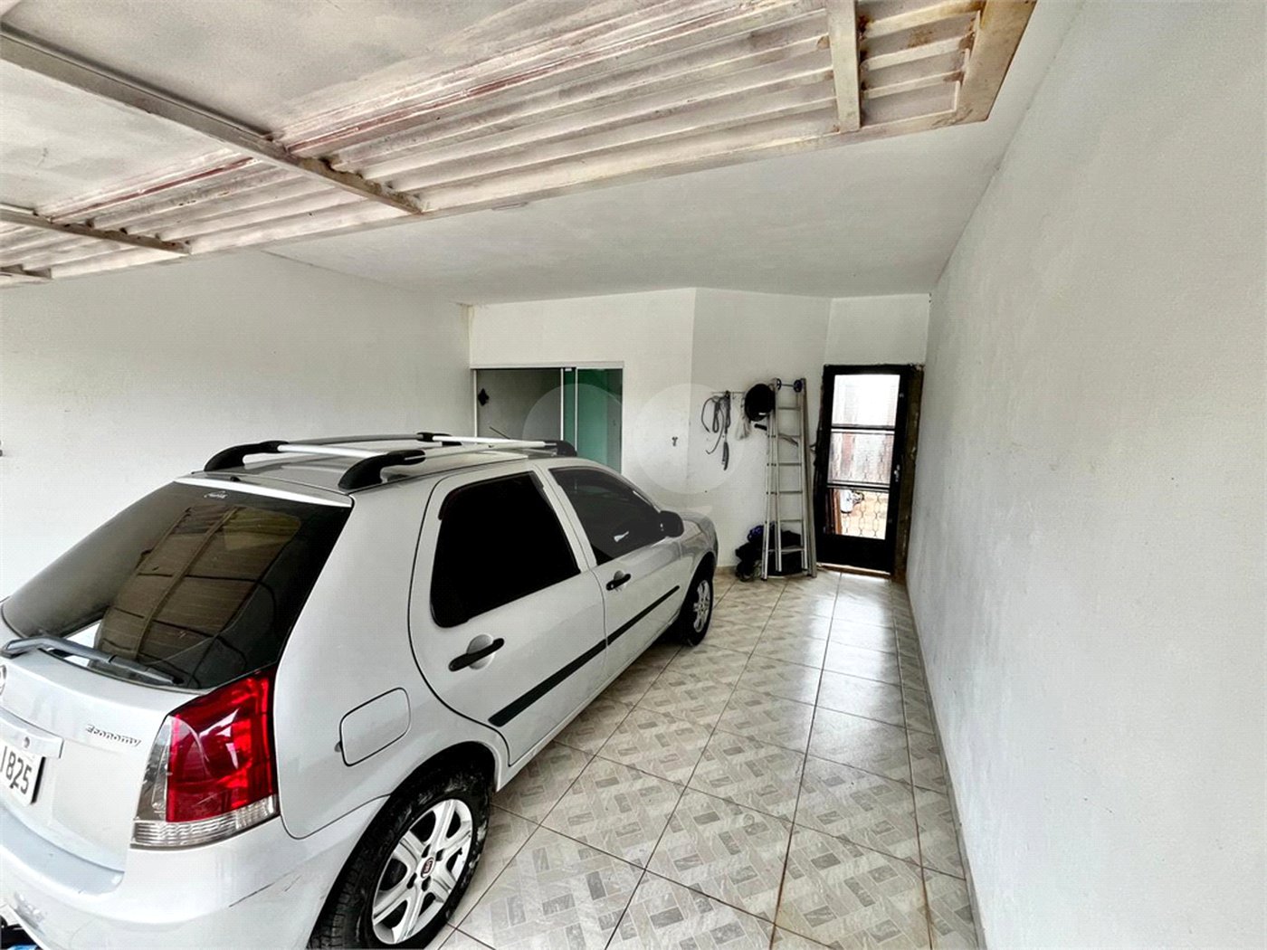 Casa à venda com 2 quartos em Vila Maria Isabel, Itapetininga, SP
