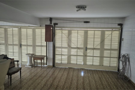 Casa à venda com 4 quartos, sendo 3 suítes,  no condomínio Chácara das Rosas, São Paulo - SP