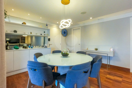 Apartamento à venda com 3 suítes em Vila Dom Pedro I, São Paulo, SP