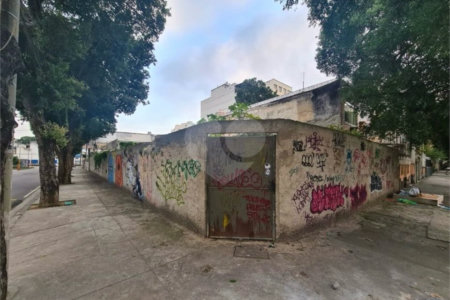 Terreno à venda com 1 suíte, em Maracanã, Rio de Janeiro, RJ