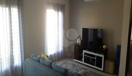 Casa à venda com 4 quartos, sendo 2 suítes,  no condomínio Village Ipanema, Araçoiaba da Serra - SP