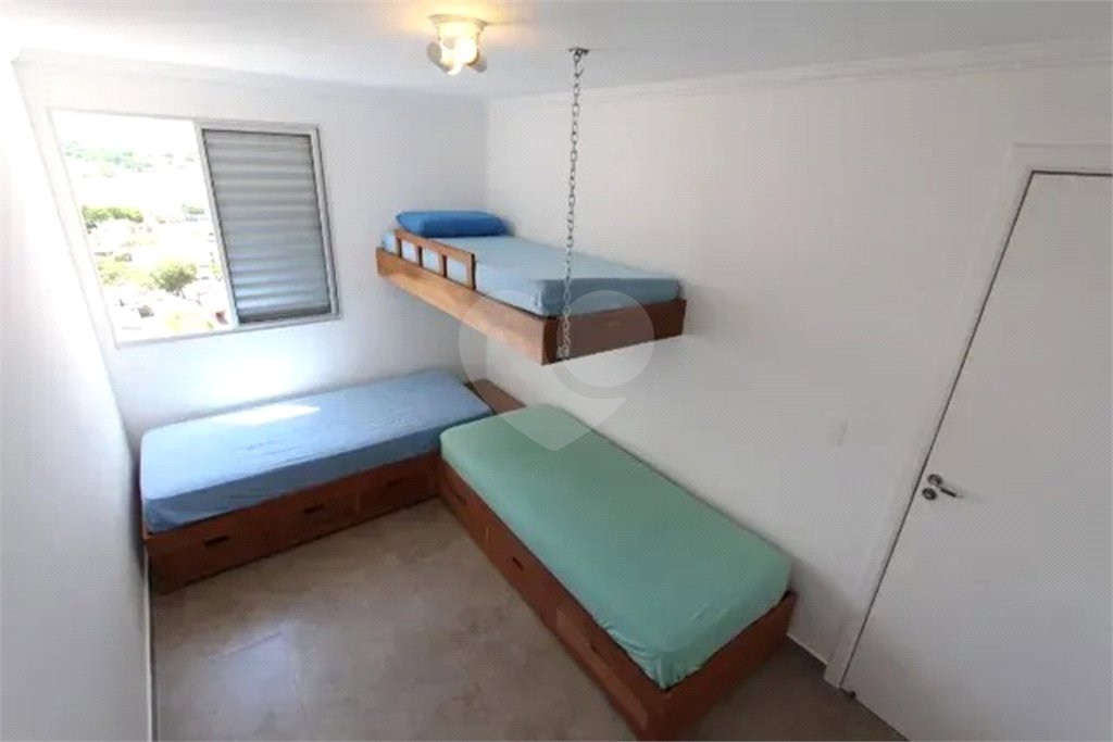 Apartamento à venda com 3 quartos, sendo 1 suíte, em Conjunto Residencial Trinta e Um de Março, São José dos Campos, SP